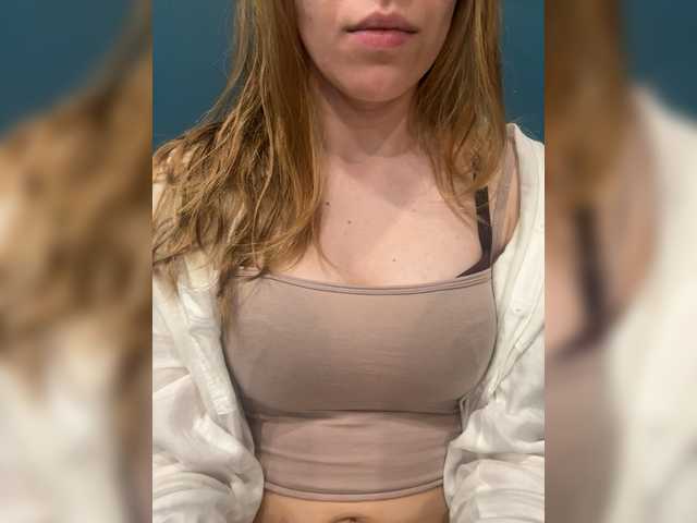 Evagogogo live cam on BongaCams