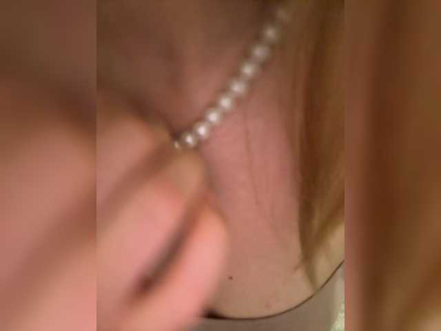 Evagogogo live cam on BongaCams