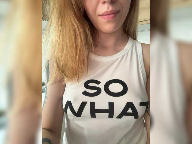 Evagogogo live cam on BongaCams