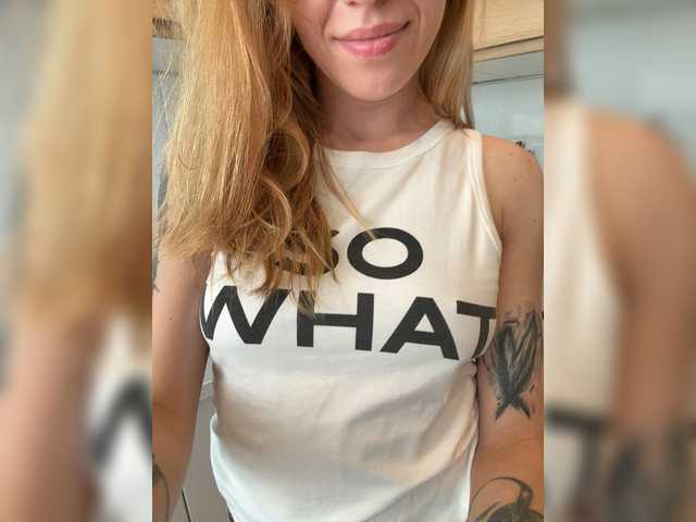 Evagogogo live cam on BongaCams
