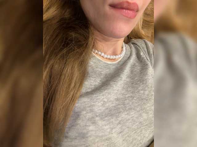 Evagogogo live cam on BongaCams