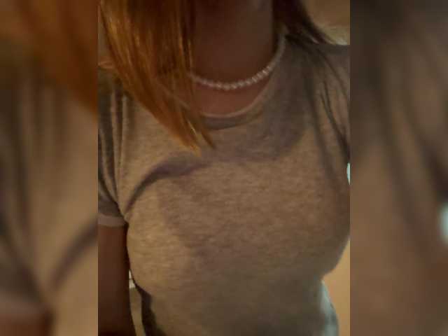 Evagogogo live cam on BongaCams