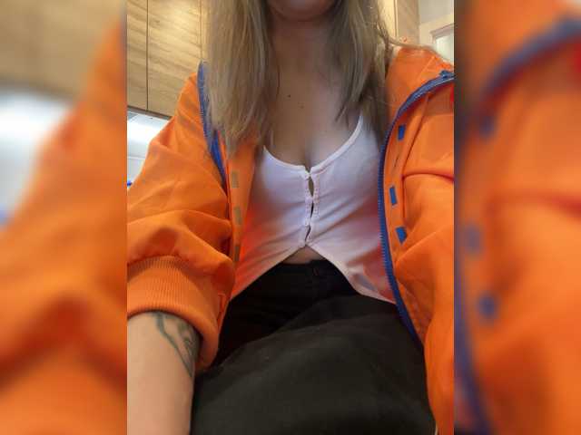 Evagogogo, en vivo ahora en BongaCams