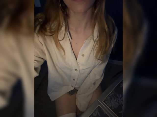 Evagogogo live cam on BongaCams