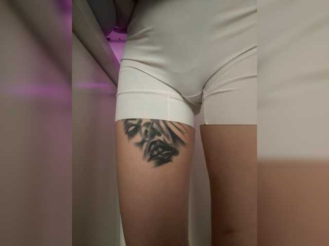 Evagogogo live cam on BongaCams