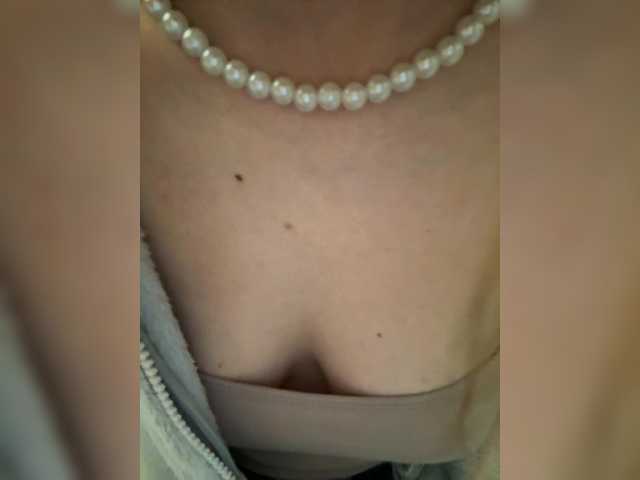 Evagogogo live cam on BongaCams