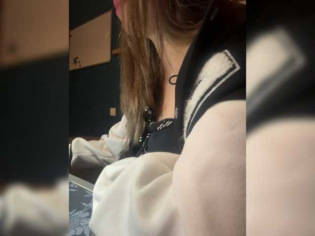 Evagogogo, en vivo ahora en BongaCams