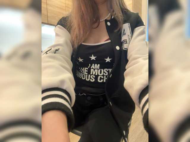 Evagogogo live cam on BongaCams