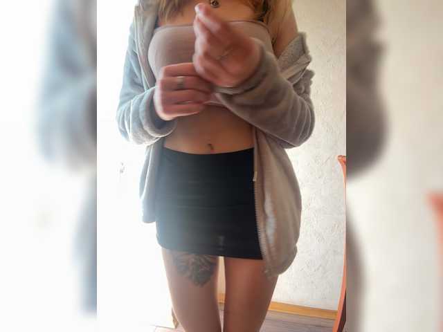 _Cocobeach_ — live female cam