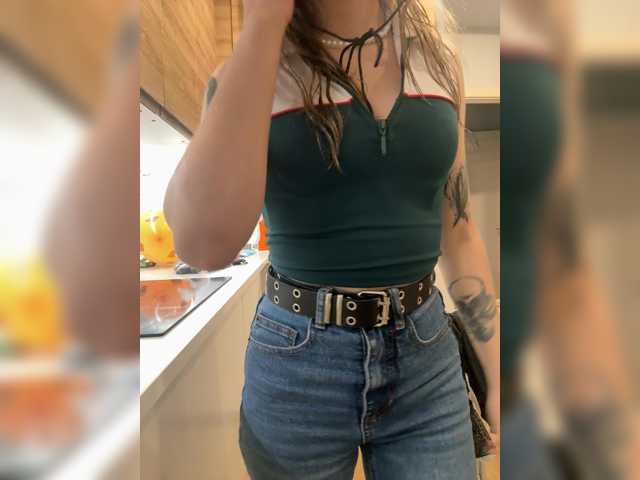 _Cocobeach_ live cam on BongaCams
