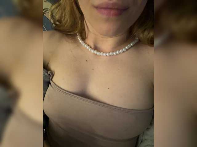 Evagogogo live cam on BongaCams