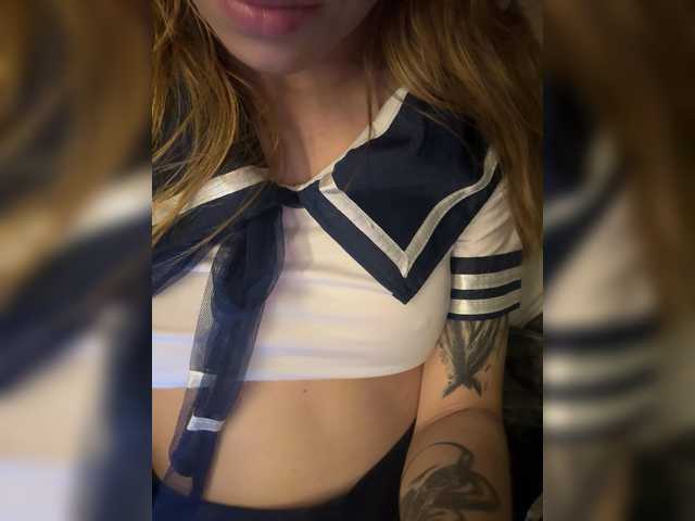 Evagogogo live cam on BongaCams