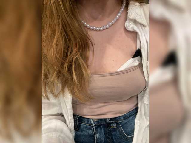 Evagogogo live cam on BongaCams