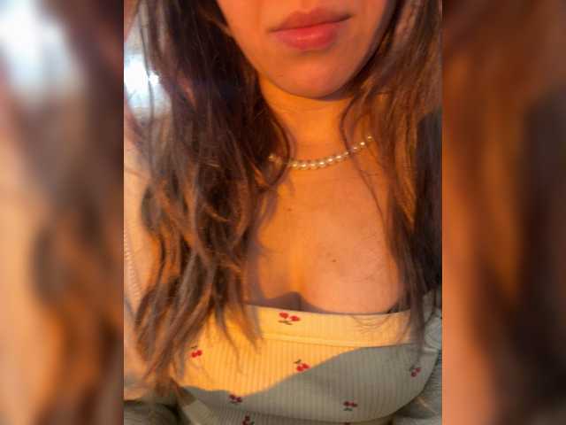Evagogogo live cam on BongaCams