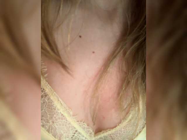 Evagogogo live cam on BongaCams