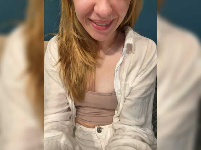 Evagogogo live cam on BongaCams