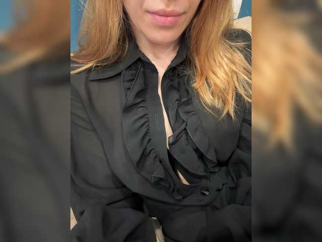Evagogogo live cam on BongaCams