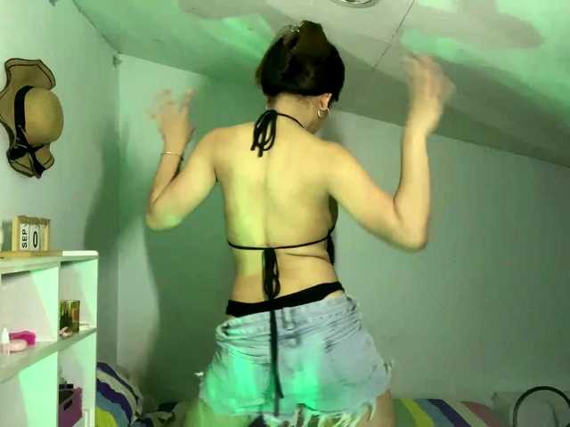 SundaySalmon live cam on BongaCams