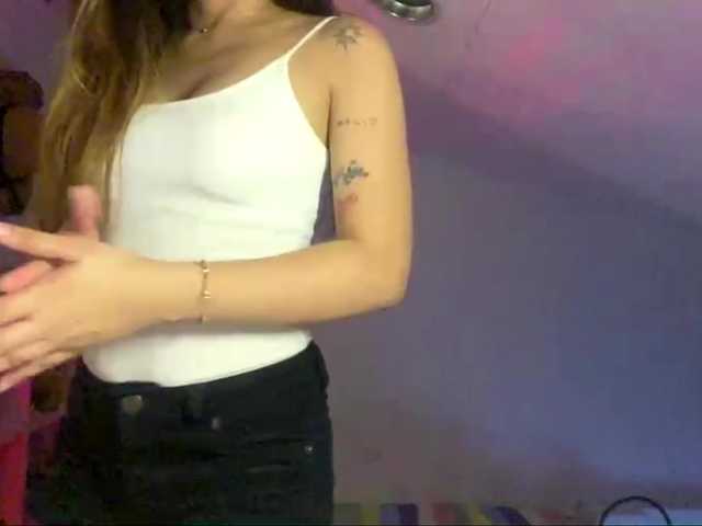 SundaySalmon live cam on BongaCams