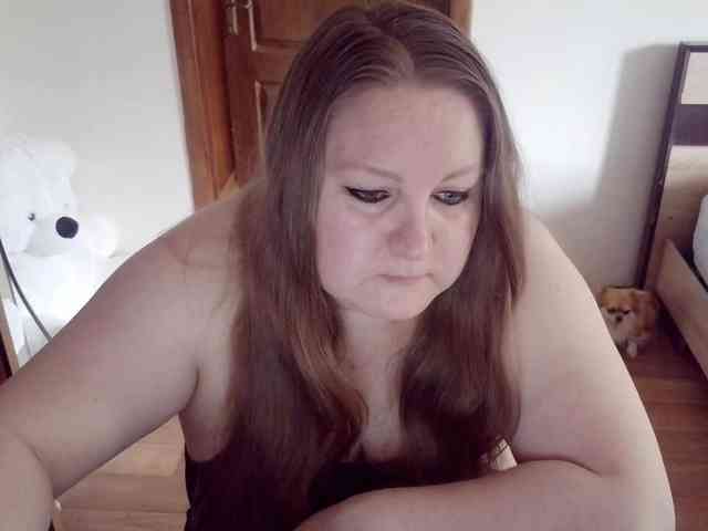 MiraKiss1 Live Webcam on BongaCams