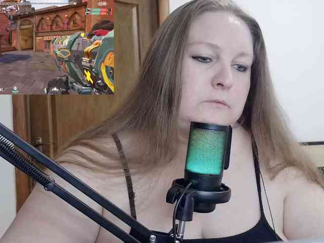 MiraKiss1