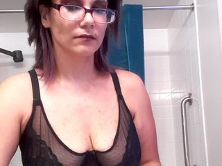 MamaBee88 Porn Show