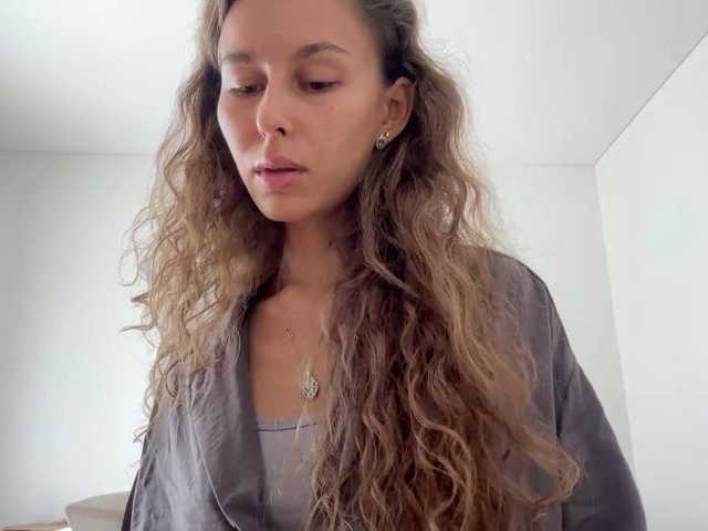 PolinaMayner live cam on BongaCams