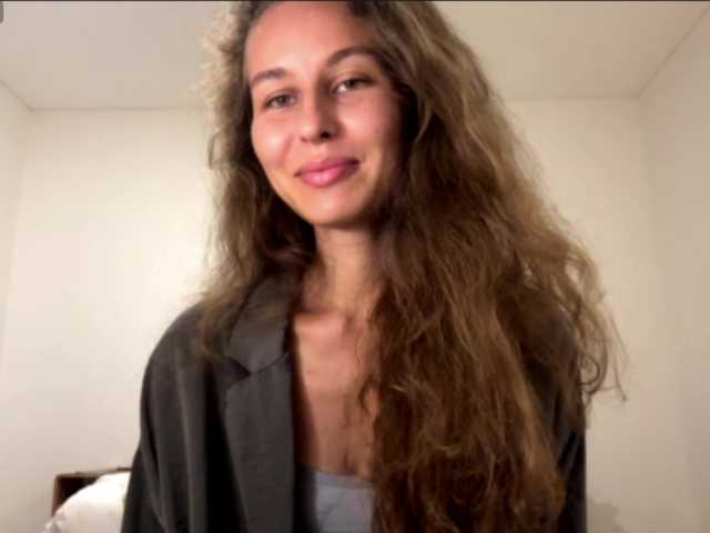 PolinaMayner live cam on BongaCams