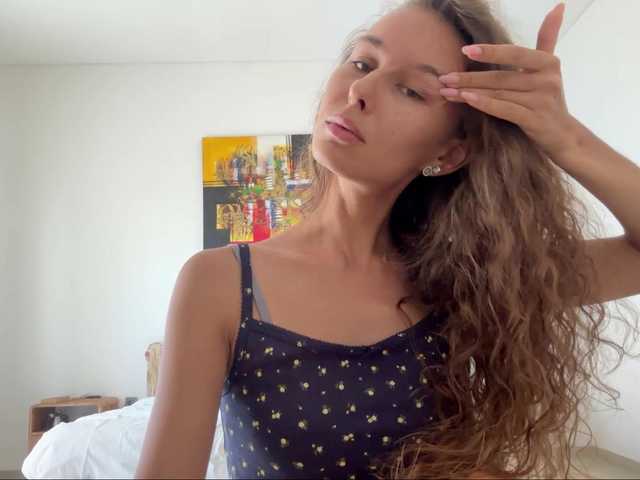 PolinaMayner live cam on BongaCams