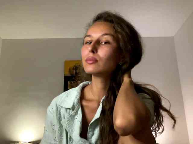 PolinaMayner webcam