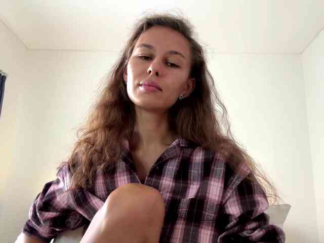 Model: PolinaMayner