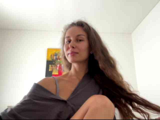 Model: PolinaMayner