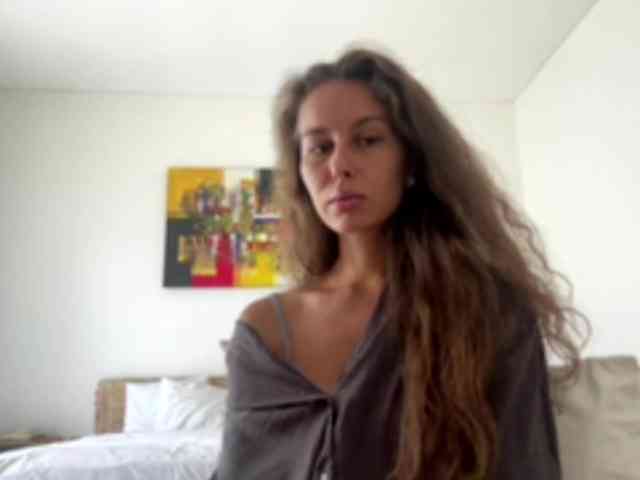 Model: PolinaMayner