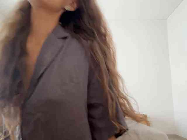 Model: PolinaMayner