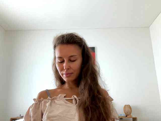 PolinaMayner webcam