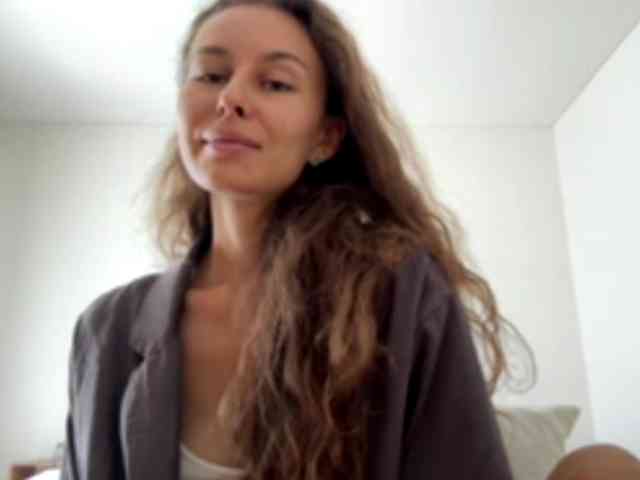PolinaMayner webcam