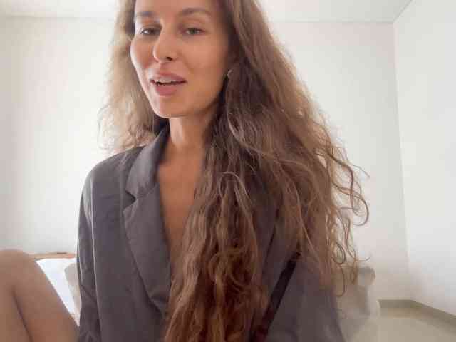 PolinaMayner Live Webcam on BongaCams