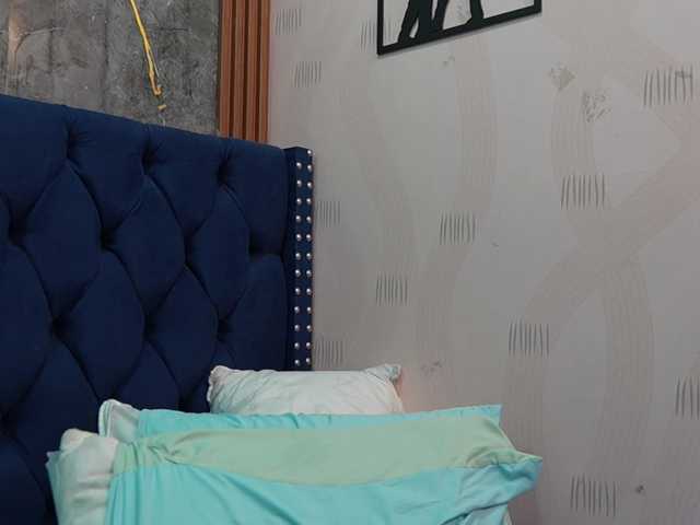 SilverCougar83 live cam on BongaCams