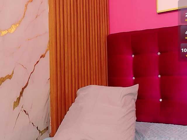 SilverCougar83 live cam on BongaCams