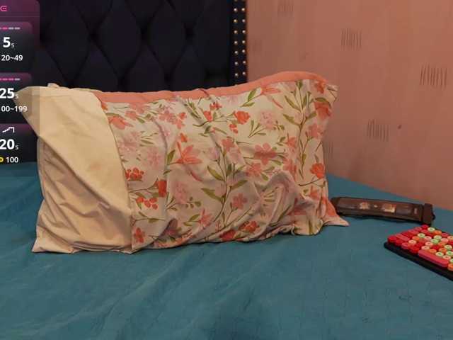 SilverCougar83 live cam on BongaCams