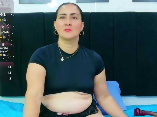 SilverCougar83 live cam on BongaCams