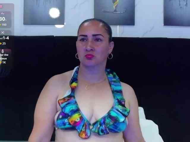 silvercougar83's live room