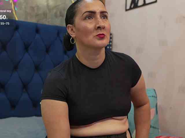 SilverCougar83 SilverCougar83