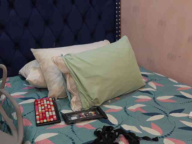 SilverCougar83 SilverCougar83