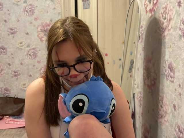 AdelineBordley live cam on BongaCams