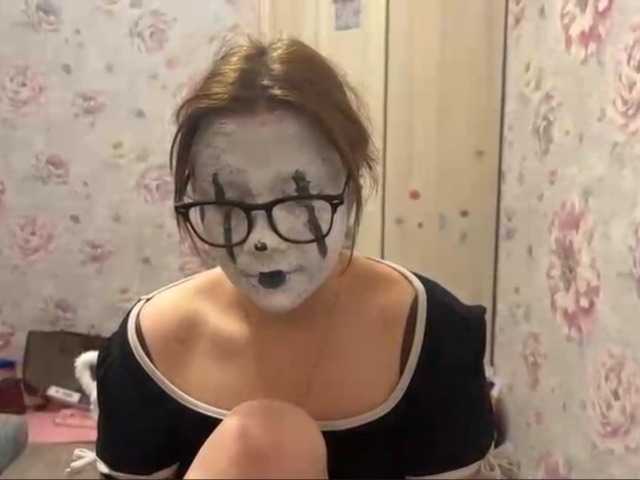 AdelineBordley live cam on BongaCams