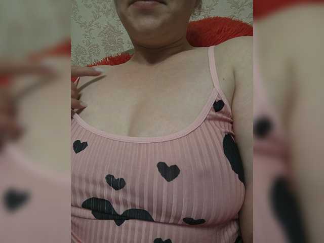 Milka111-1 live cam on BongaCams