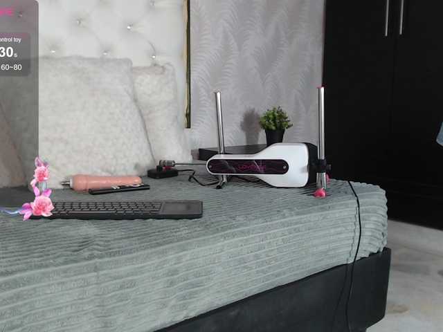 zoeamaranta live cam on BongaCams