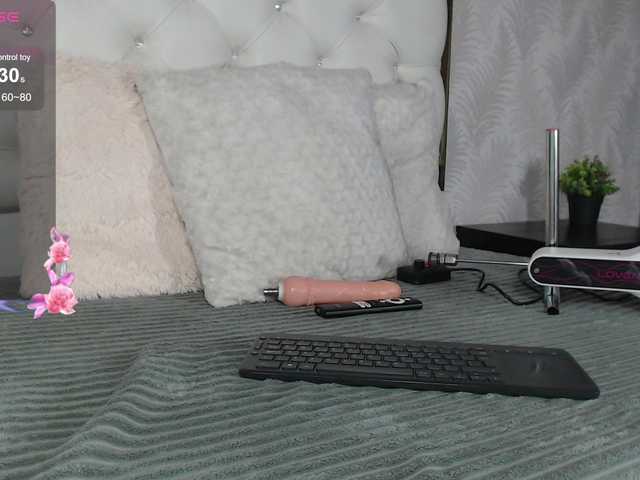 zoeamaranta live cam on BongaCams