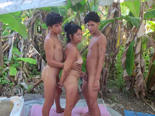 BiOutdoorSex live cam on BongaCams